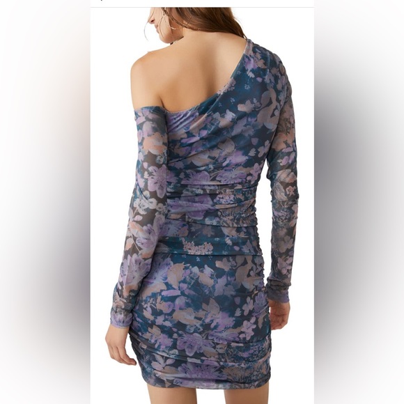 Free People Chloe One-Shoulder Net Ruched Dress medium - Picture 2 of 9